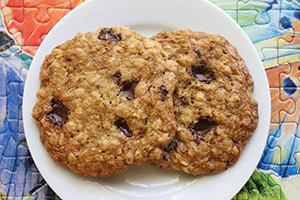 Chewy Oatmeal Chocolate Chunk Cookies