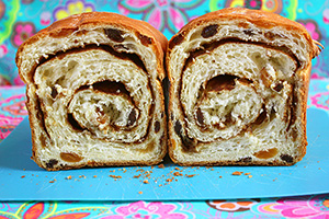 Cinnamon Swirl Raisin Bread