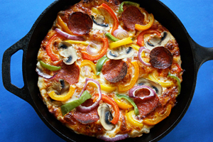 How To Make Cast Iron Skillet (Pan) Pizza - Thursday Night Pizza