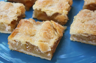 Apple Pie Bars