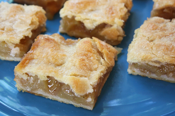 Apple Pie Bars Recipe