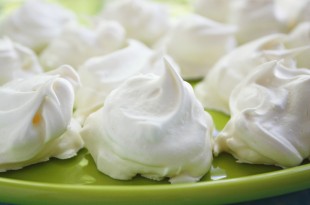 Homemade Meringues