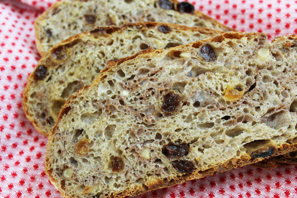 No Knead Fruit and Nut Bread