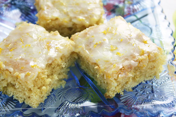 One Bowl Lemon Brownies