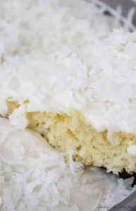 Easy One Bowl Coconut Cake