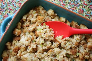 Simple Bread Stuffing