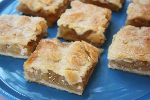Apple Pie Bars Recipe