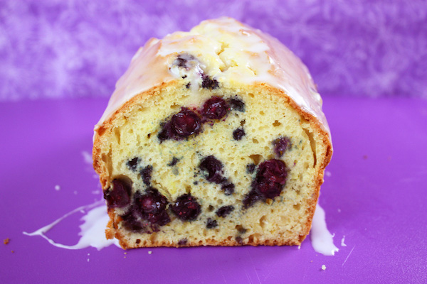 https://www.jennycancook.com/wp-content/uploads/2018/07/easy-lemon-blueberry-loaf-1.jpg