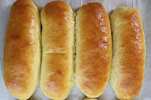 1-Hour Hot Dog Buns